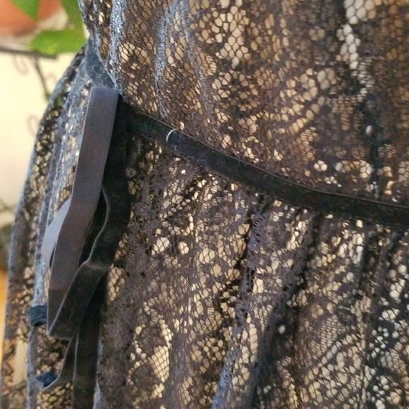 PINKY BLACK ๐ค LACE DRESS - Picture 3 of 8